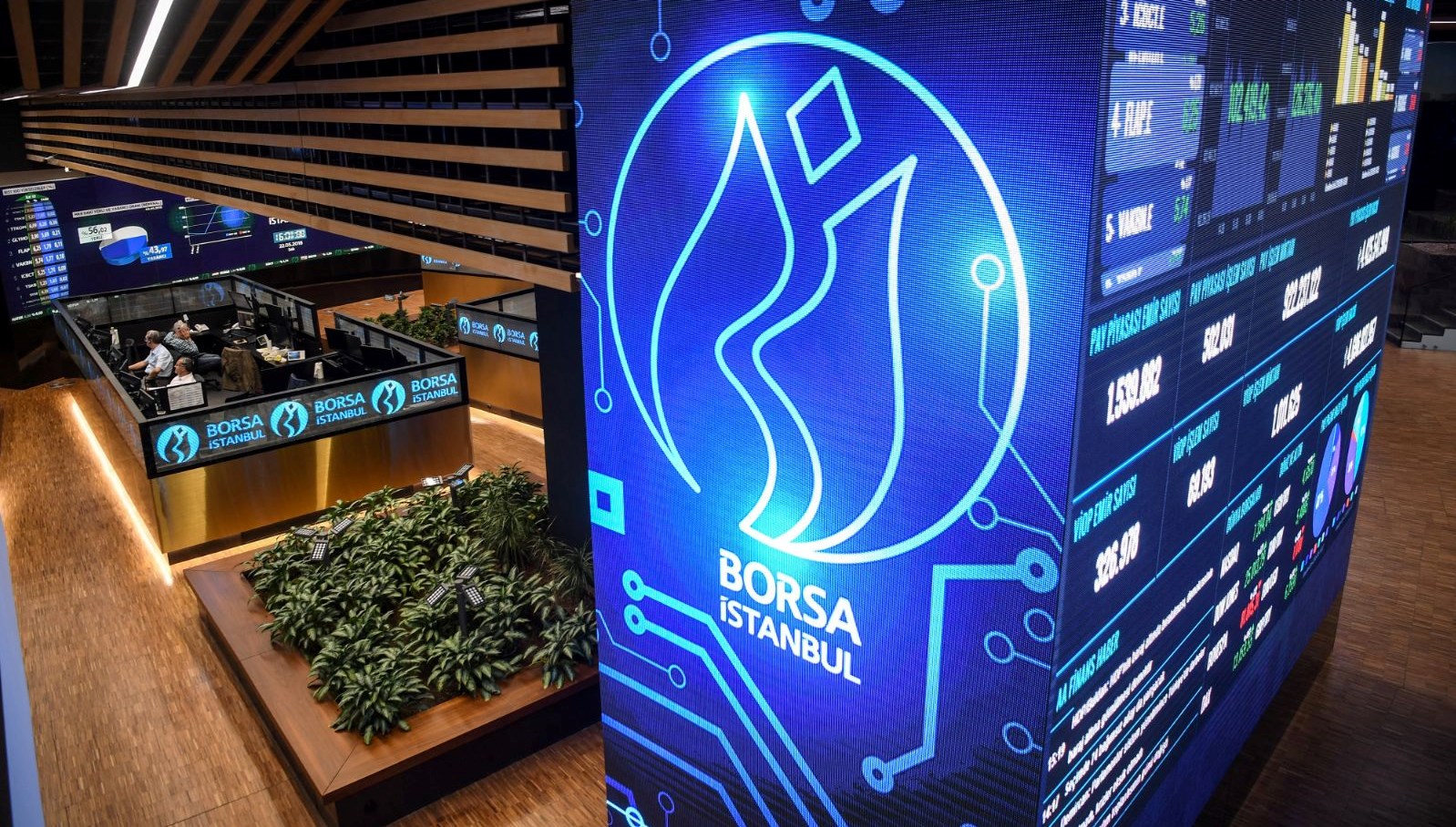 borsa istanbulda manipulasyon operasyonu 14 gozalti M8xnE3ZX