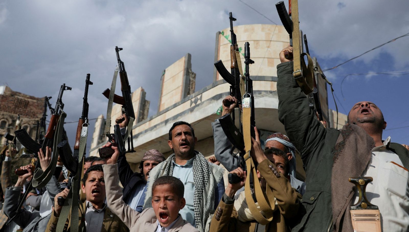 husiler hipersonik fuzeyle tel avivi vurdugunu acikladi HHHyeDbU