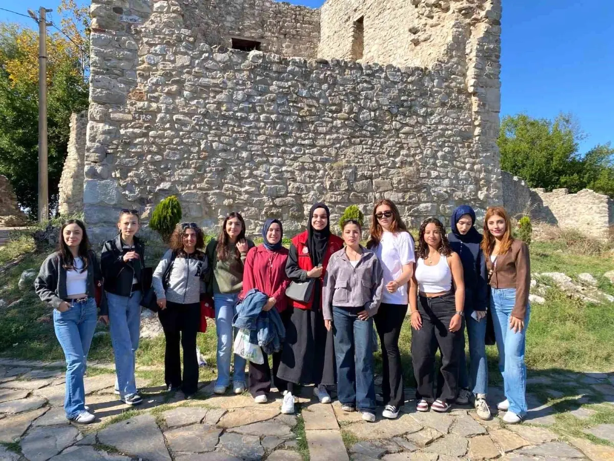 duzcede universite ogrencilerine yonelik anlamli etkinlik CHzMbumY