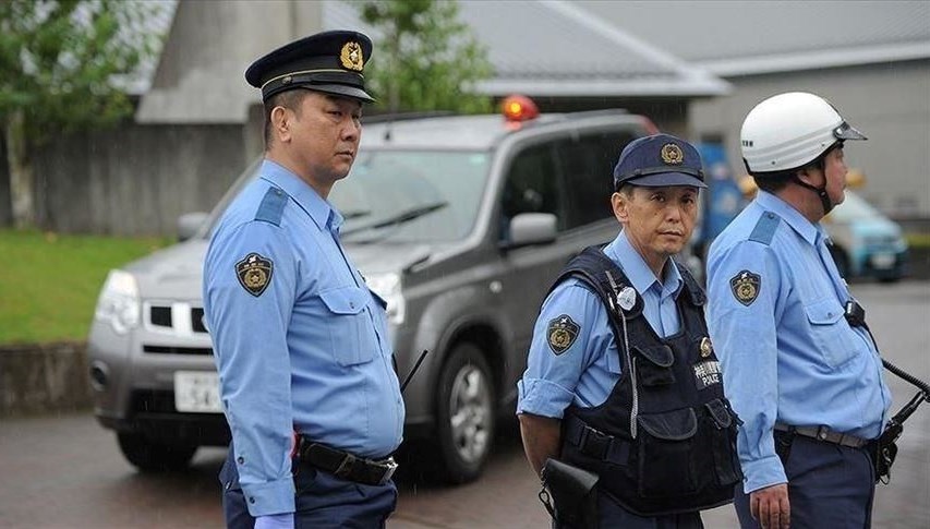 japonyada meclis uyesinin ogluna idam cezasi 2si polis 4 kisiyi oldurdu 7pqRvZAd.jpg