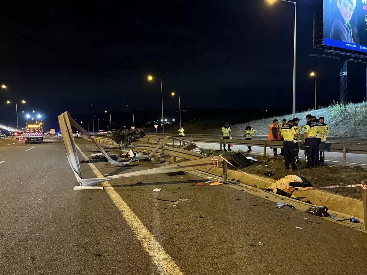 korfezde feci kaza 2 olu 5 yarali BpxCr96A