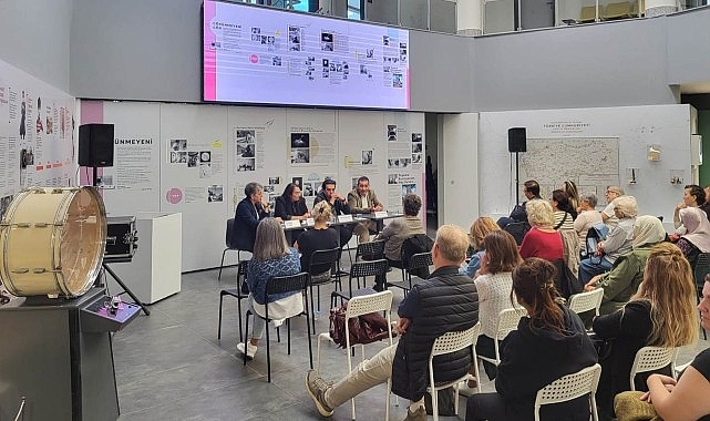 niluferde meme kanseri farkindalik bulusmasi ve sergi acilisi XsBslLqE