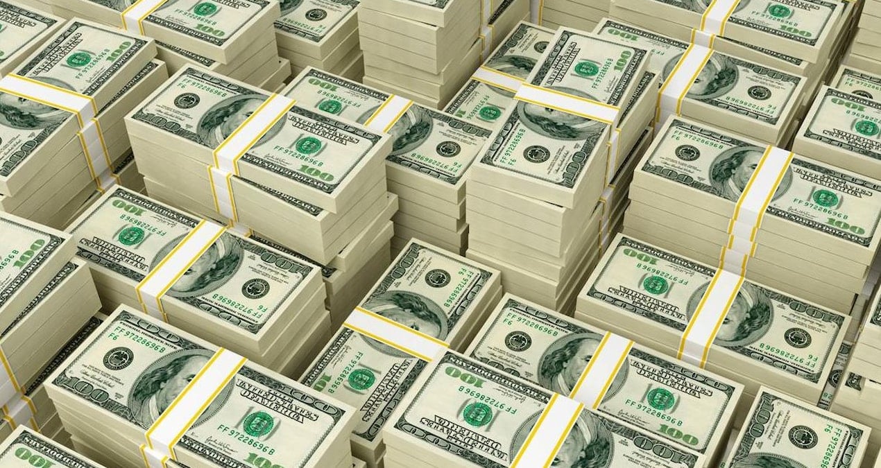 yanlislikla 300 trilyon dolar basildi Nd9RSvGF.jpg