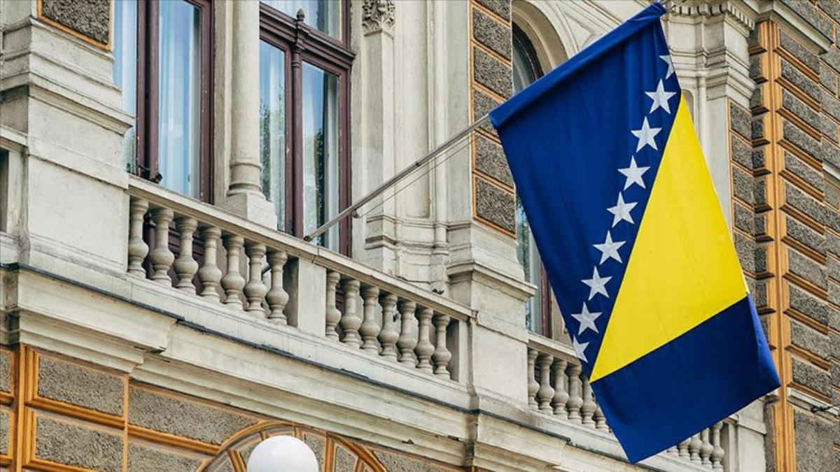 bosna hersekte huzurevinde cikan yanginda cok sayida kisi can verdi 8n64H36O.jpg