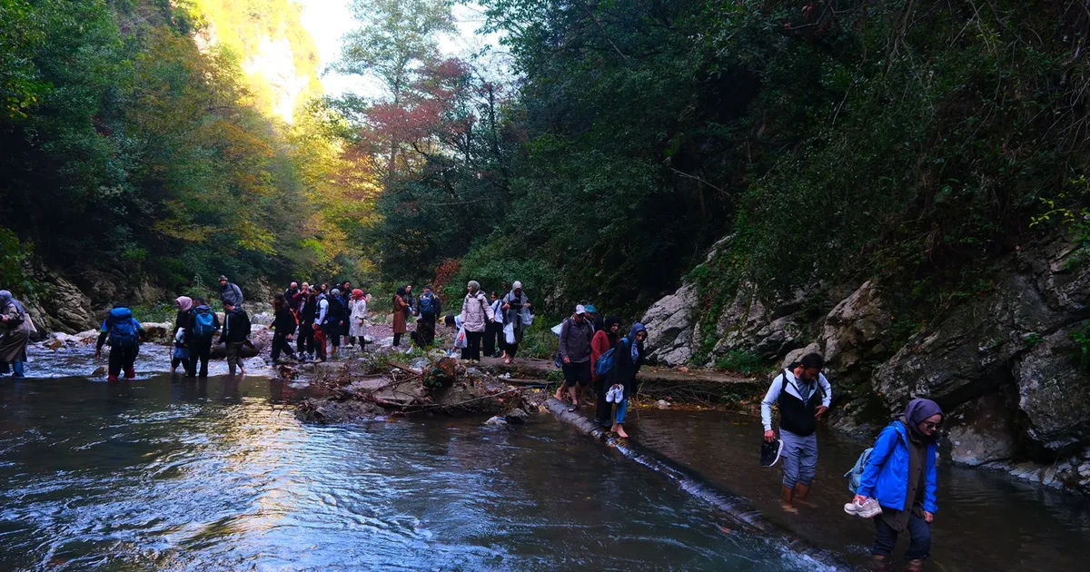 kuzeyin tabiat harikasinda unutulmaz sonbahar yuruyusu tm3XvAag.webp