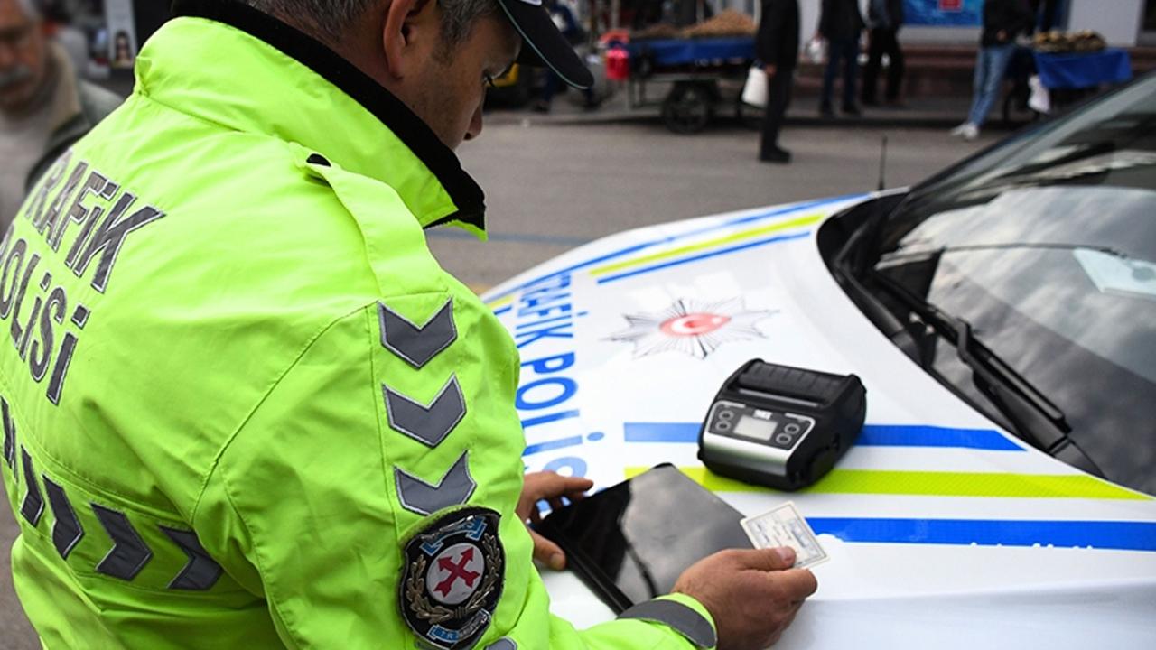 suruculer dikkat 993 tl ceza yazilacak artik mecburiyet getirildi y9wRDnqw.jpg