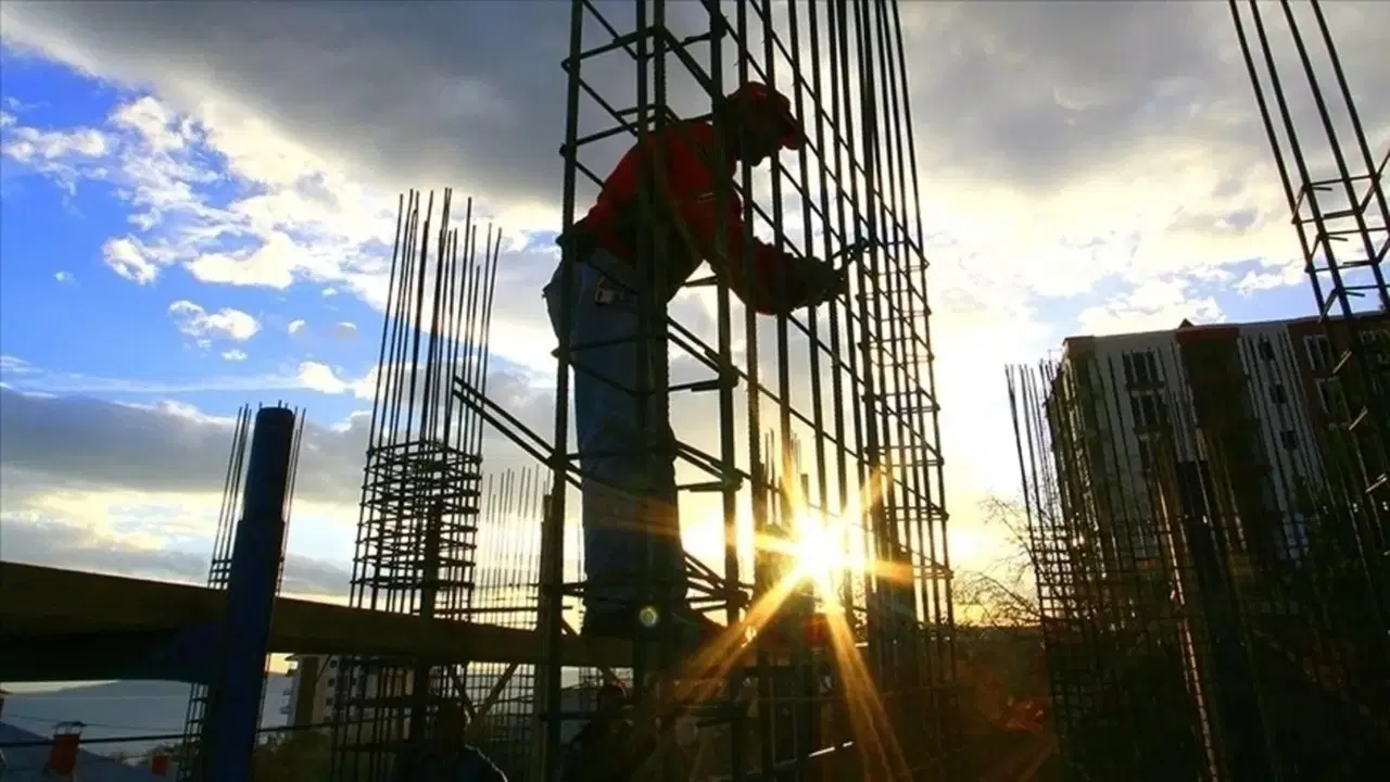 mart-ayinda-insaat-uretimi-geriledi-aylik-dusus-orani-belli-oldu-eNL5G9mc
